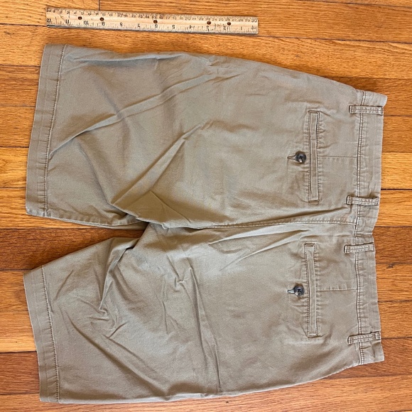 Goodfellow Khaki Shorts Men's Business Casual, 32W - Picture 2 of 3